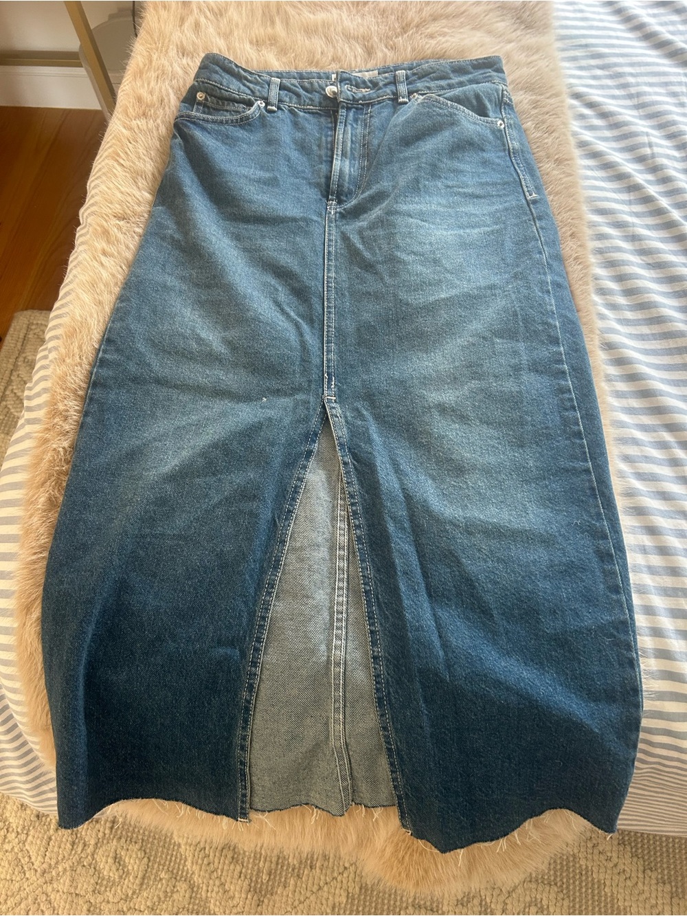 Bershka Medium Blue Denim Waistband Detail